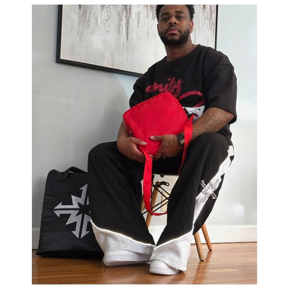 Meet your Posher, William - Picture 2 of 2